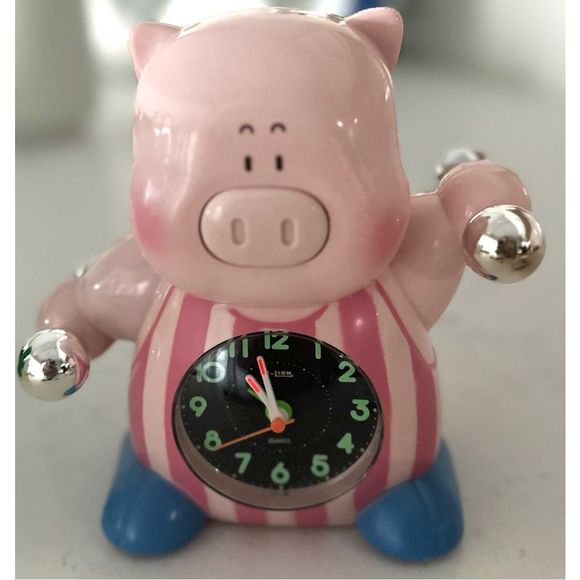 Vintage Aerobics Pig Working Alarm Clock - Picture 1 of 8
